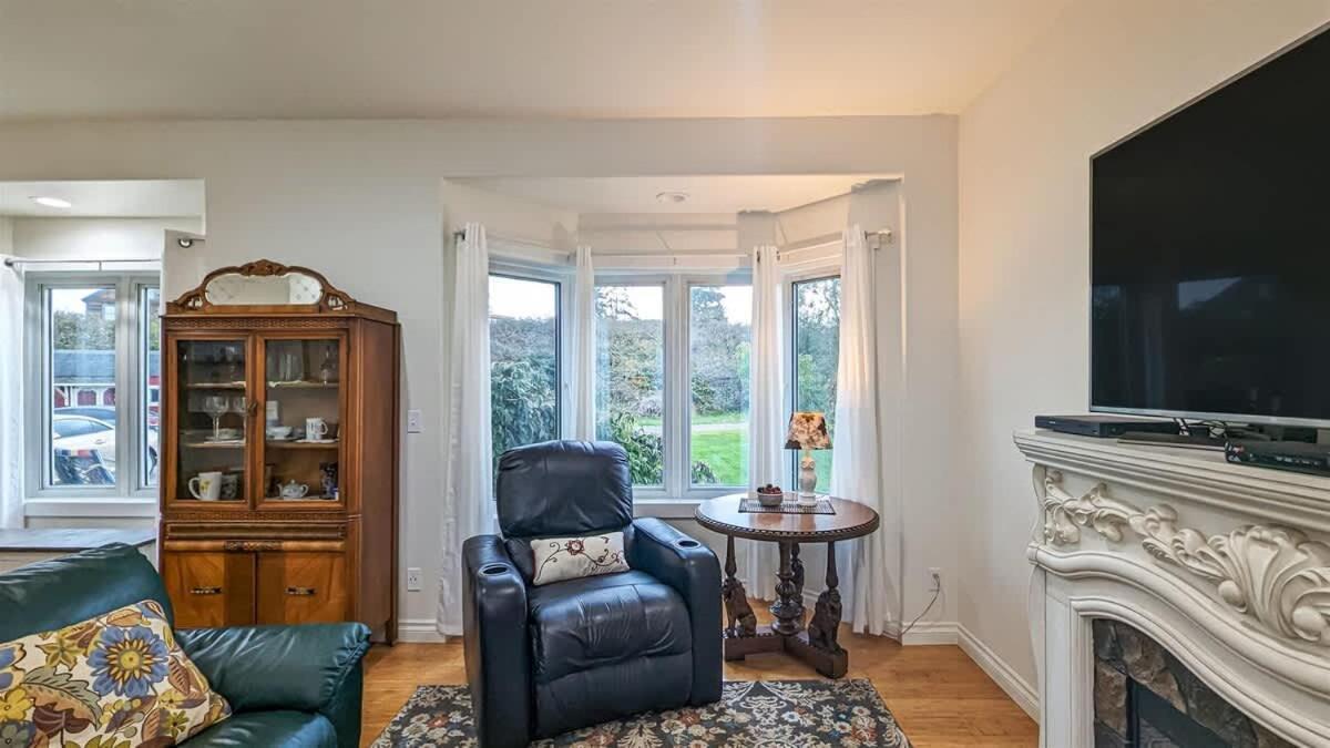 Sq Sequim Sunrise Apartment Bagian luar foto